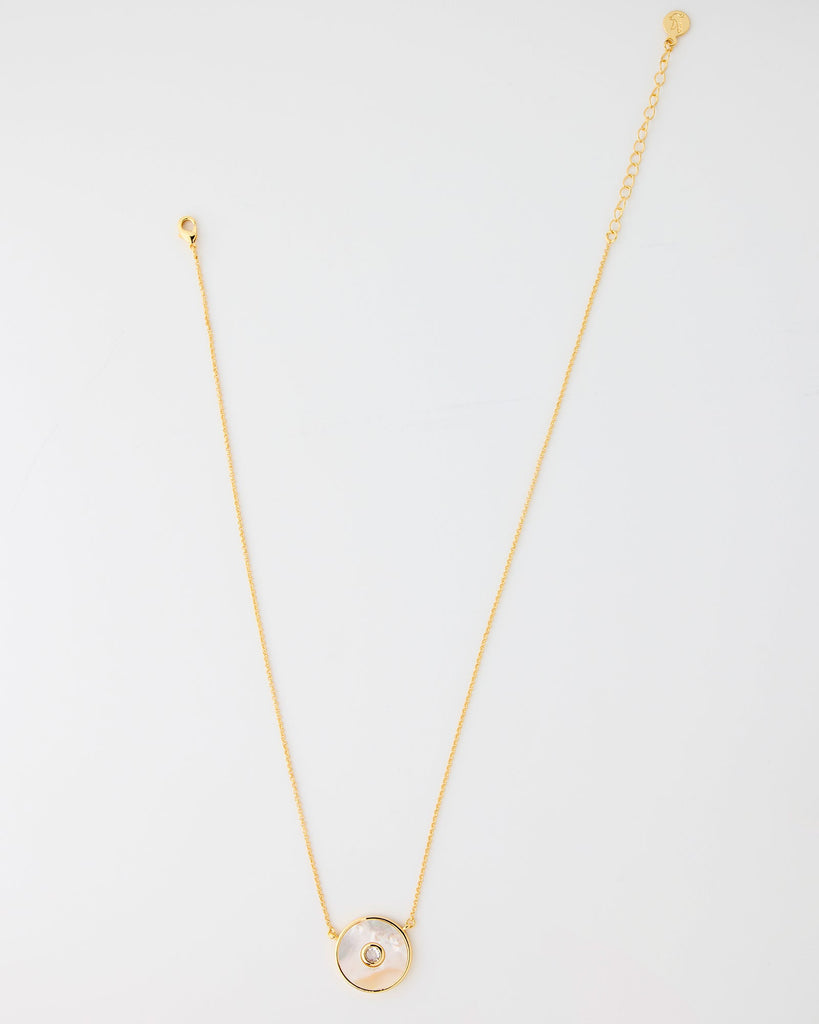 Gold chain necklace with circle pendant